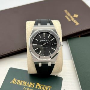 Audemars Piguet Royal Oak 15400ST 41mm 1