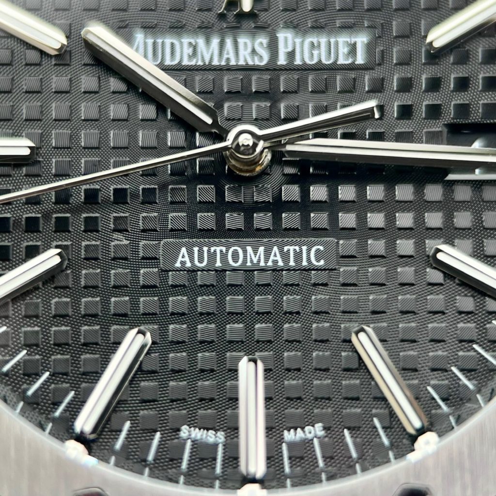 Audemars Piguet Royal Oak 15400ST 41mm 3