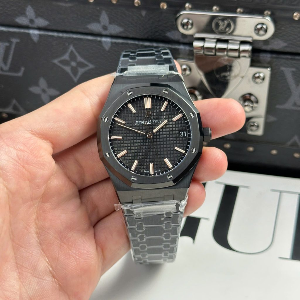Audemars Piguet Royal Oak 15500 Black Ceramic Black Dial 41mm 1