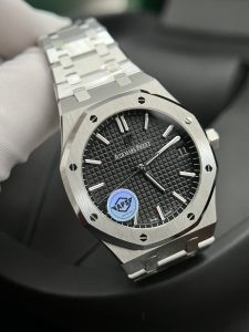 Audemars Piguet Royal Oak 15500ST Black Dial 41mm 1