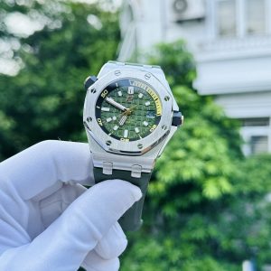 Audemars Piguet Royal Oak Offshore 15720ST Green Dial 42mm 1