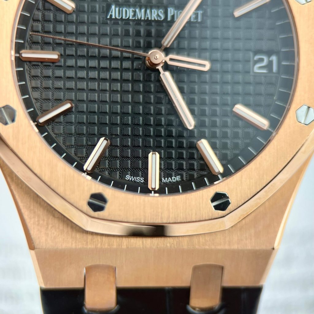 Dong Ho Audemars Piguet Royal Oak 15500OR Boc Vang Hong Day Da Den 41mm 4