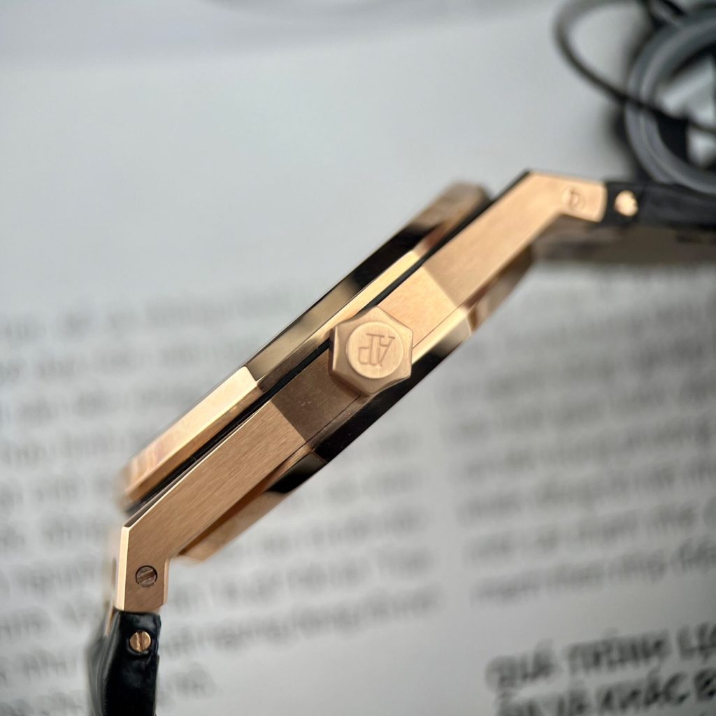 Dong Ho Audemars Piguet Royal Oak 15500OR Boc Vang Hong Day Da Den 41mm 8