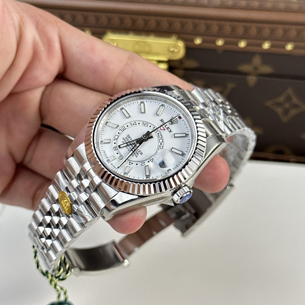 Dong Ho Rolex Rep 11 Sky Dweller 326934 Mat Trang Day Jubilee 42mm 3