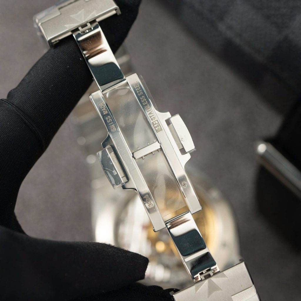 Dong Ho Vacheron Constantin Overseas 4500V Replica 1 1 Mat Xanh La Cay Nha May PPF 41mm 10