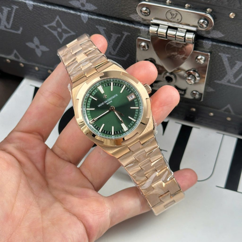 Dong Ho Vacheron Constantin Overseas 4500V Replica 11 Mat Xanh La Cay 41mm 3