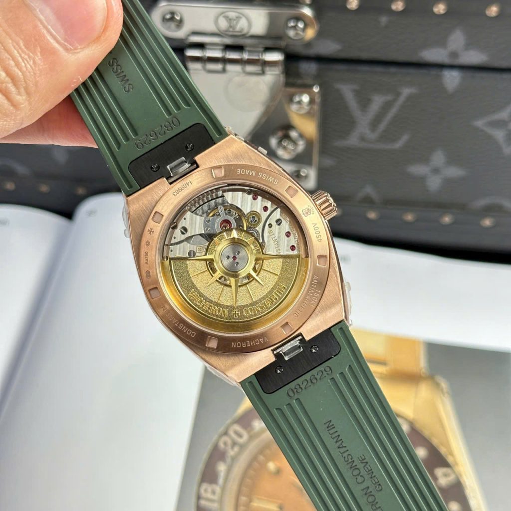 Dong Ho Vacheron Constantin Replica 11 Overseas 4500V Mau Xanh La Cay Day Cao Su 41mm 11