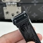 Hublot Classic Black Dial 42mm 7