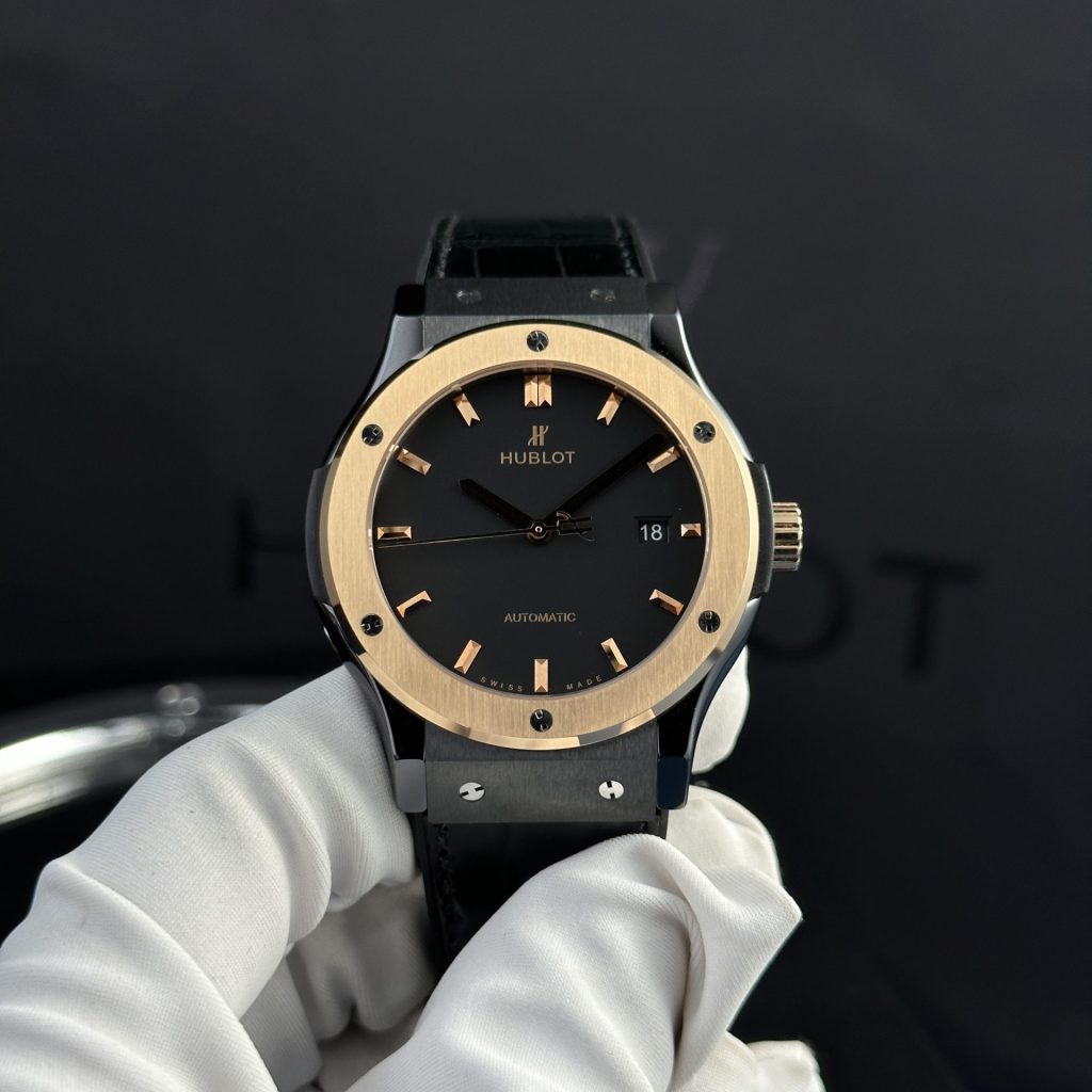 Hublot Classic Black Dial Gold Case 42mm 1