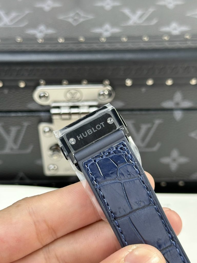 Hublot Classic Blue Dial 42mm 7