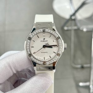 Hublot Classic White Dial 38mm 1