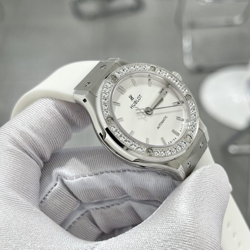 Hublot Classic White Dial 38mm 3