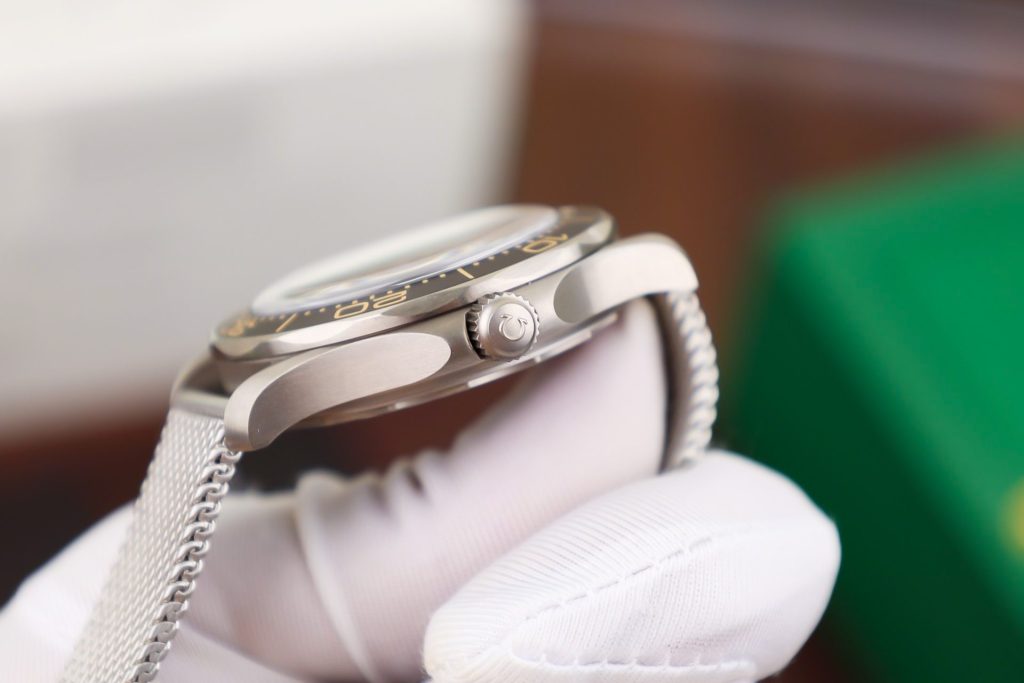 Omega Seamaster 210.90.42.20.01.001 42mm 7