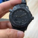 Omega Seamaster 210.92.44.20.01.003 43.5mm 3