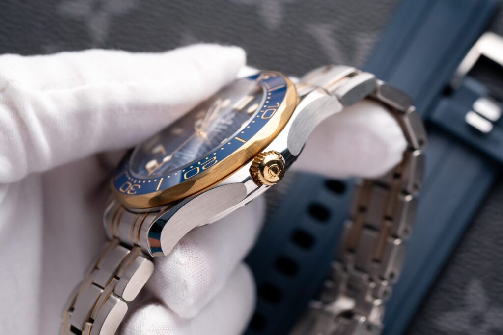 Omega Seamaster DemiGold 210.20.42.20.03.002 42mm 5