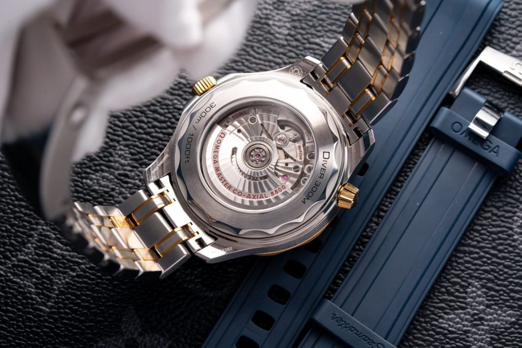 Omega Seamaster DemiGold 210.20.42.20.03.002 42mm 7