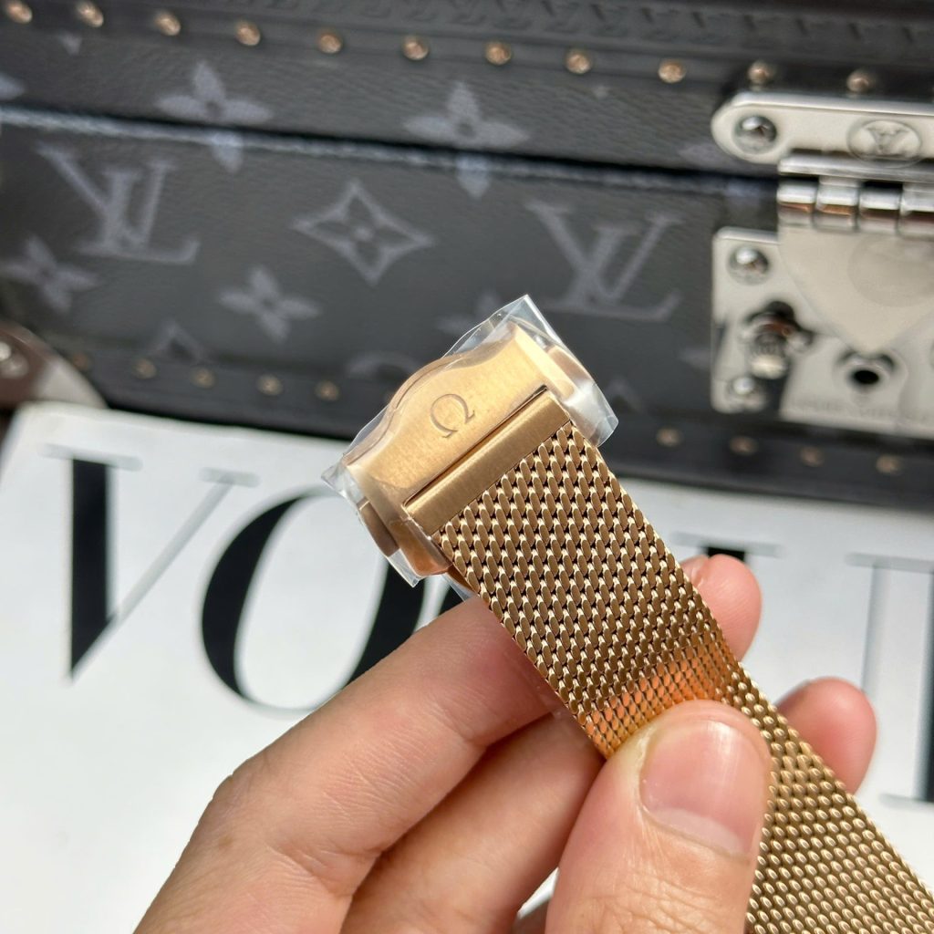 Omega Seamaster Diver 300M Bronze Gold 210.90.42.20.01.003 42mm 9