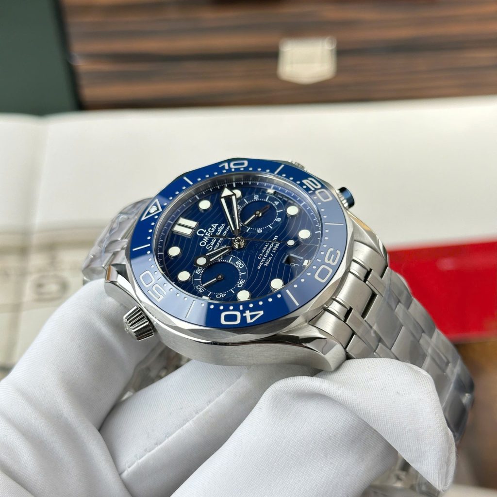Omega Seamaster Diver 300M Chronograph Blue 210.30.44.51.03.001 44mm 4