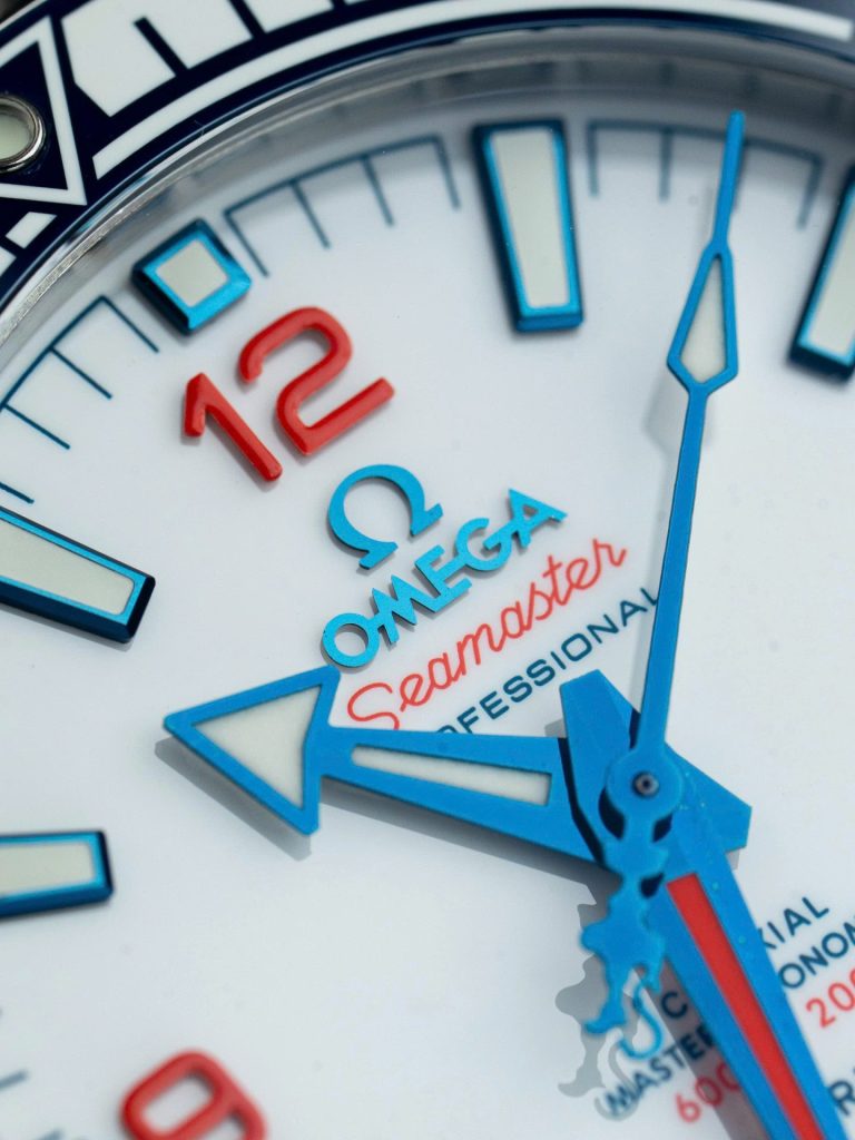 Omega Seamaster Planet Ocean 600M 215.32.43.21.04.001 43.5mm 9