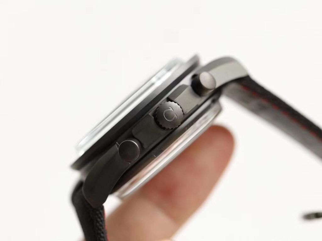 Omega SpeedMaster Dark Side Of The Moon Vo Gom 44mm 6