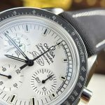 Omega Speedmaster Apollo Silver Snoopy 42mm 6