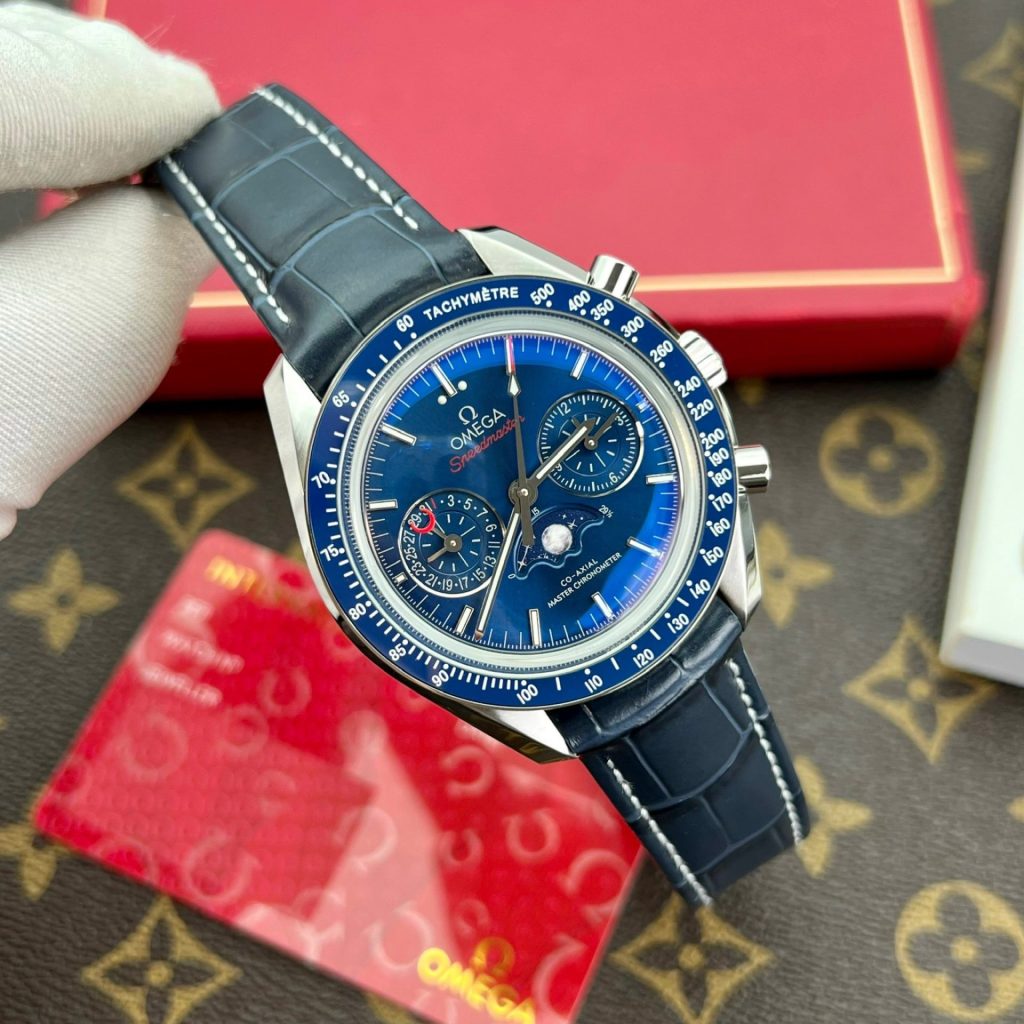 Omega Speedmaster Blue 44mm 2