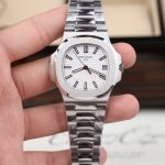 Patek Philippe Nautilus 5711 40mm 1 1