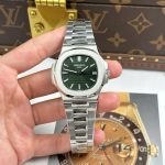 Patek Philippe Nautilus 5711 40mm 1 3