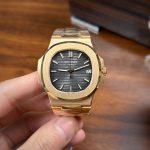 Patek Philippe Nautilus 5711R Rose Gold 40mm 1