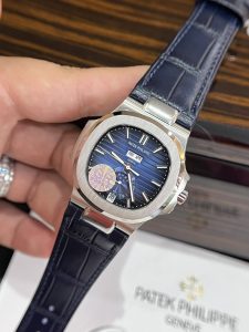 Patek Philippe Nautilus 5726G 40mm 3