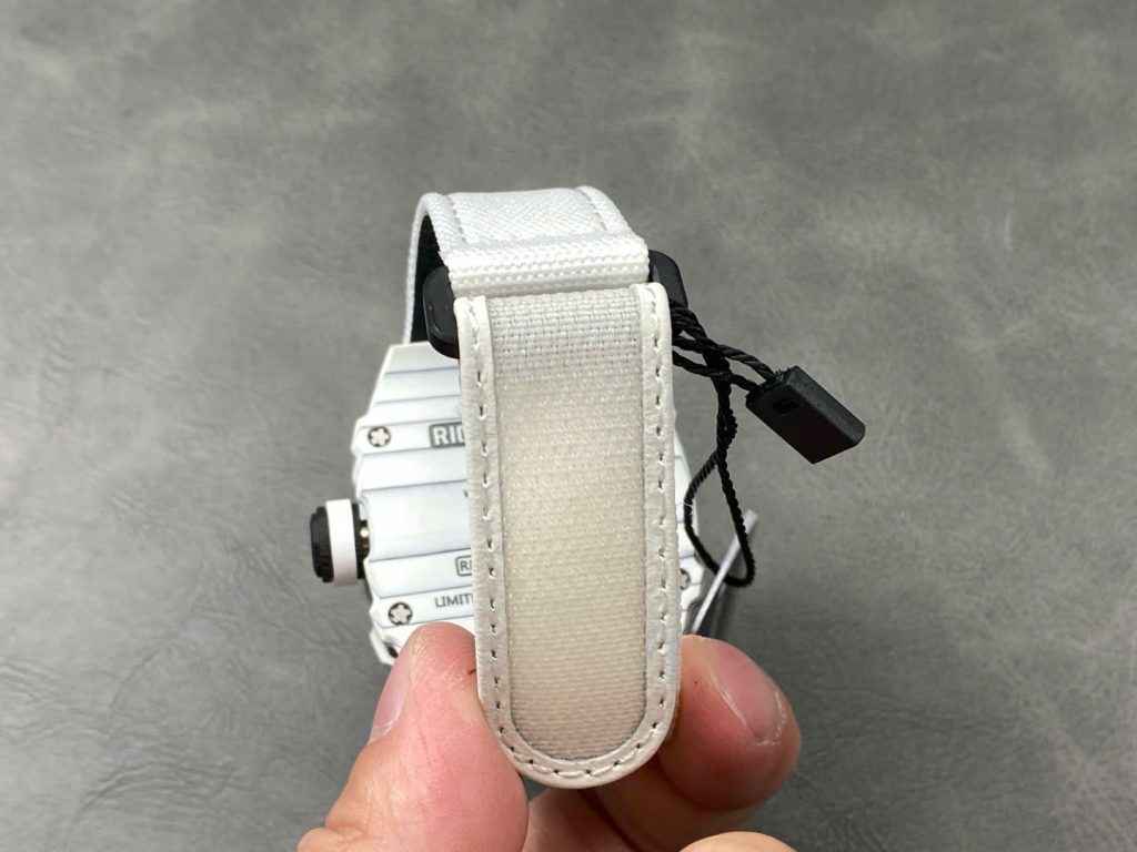 Richard Mille RM27 02 Rafael Nadal Tourbillon C 40x48mm 5