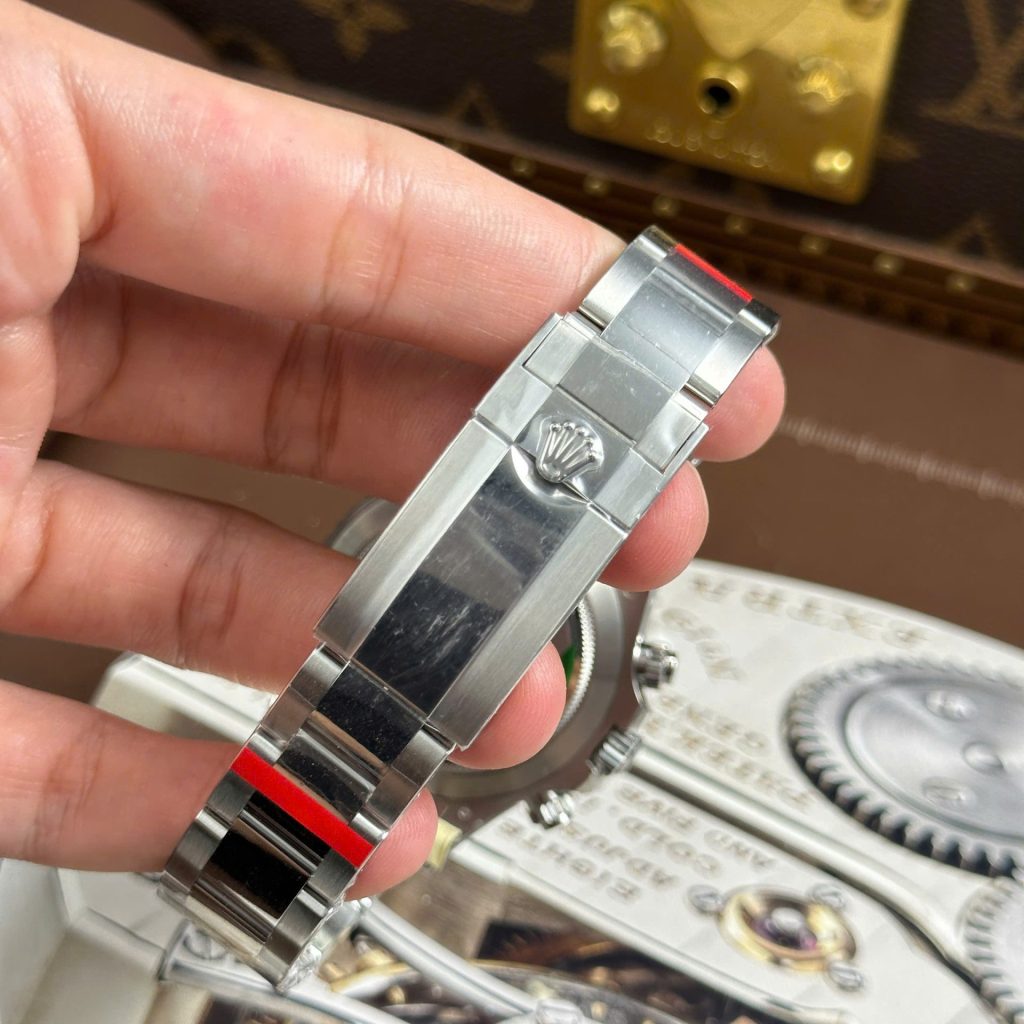 Rolex Daytona 116506 11