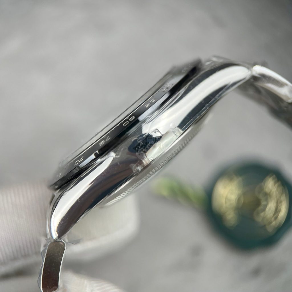 Rolex Daytona 126500LN Replica 11 BT Factory 40mm 6