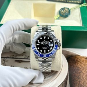 Rolex GMT Master II Jubilee Batgirl jubilee 40mm 1