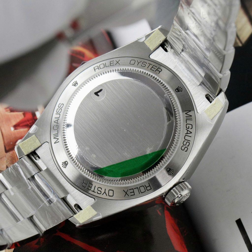 Rolex Milgauss 116400GV VS 40mm 10