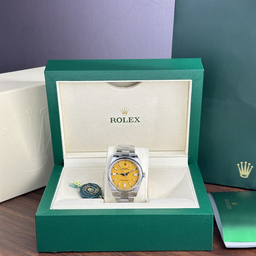 Rolex Oyster Perpetual 124300 Yellow Dial 41mm 1