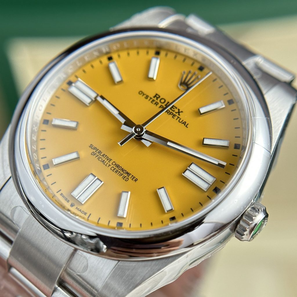 Rolex Oyster Perpetual 124300 Yellow Dial 41mm 4
