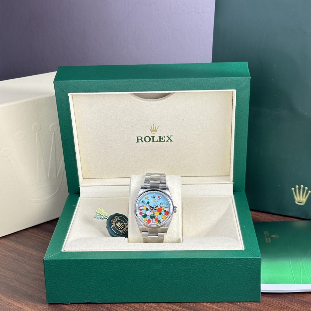 Rolex Oyster Perpetual 126000 Bubble Dial 36mm 1
