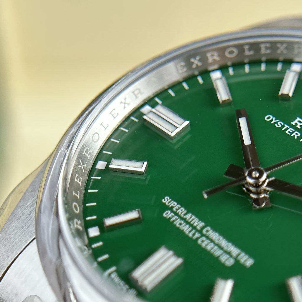 Rolex Oyster Perpetual 126000 Green Dial 36mm 6