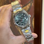 Rolex Sky Dweller 336934 Replica Mat Xanh La Cay Noob Factory 42mm 2