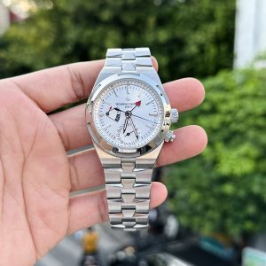 Vacheron Constantin Overseas 7900V White Dial 41mm